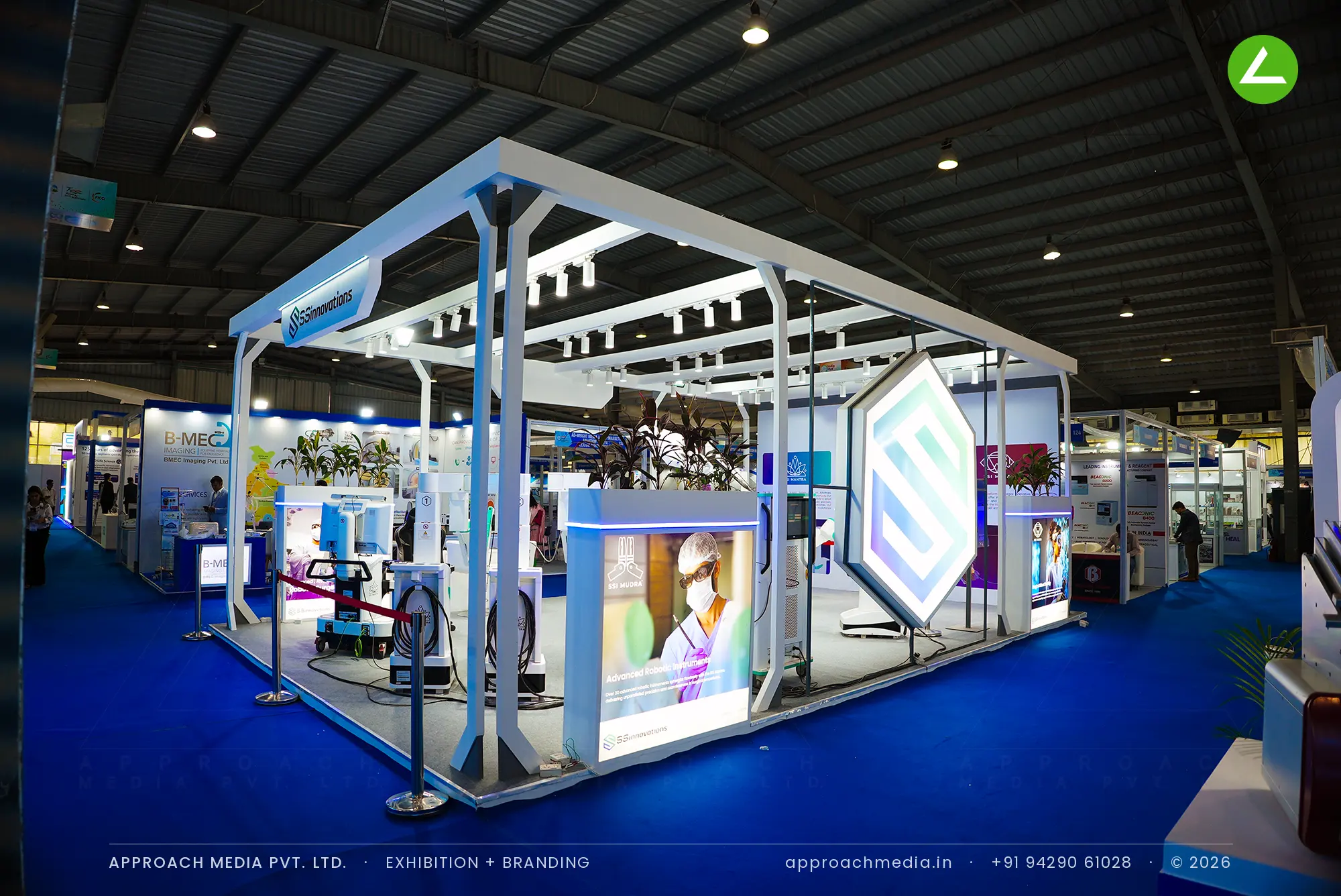 SSInnovations surgical robotics: 64 sqm exhibition stall design at MedTech Expo Gandhinagar — photo 2