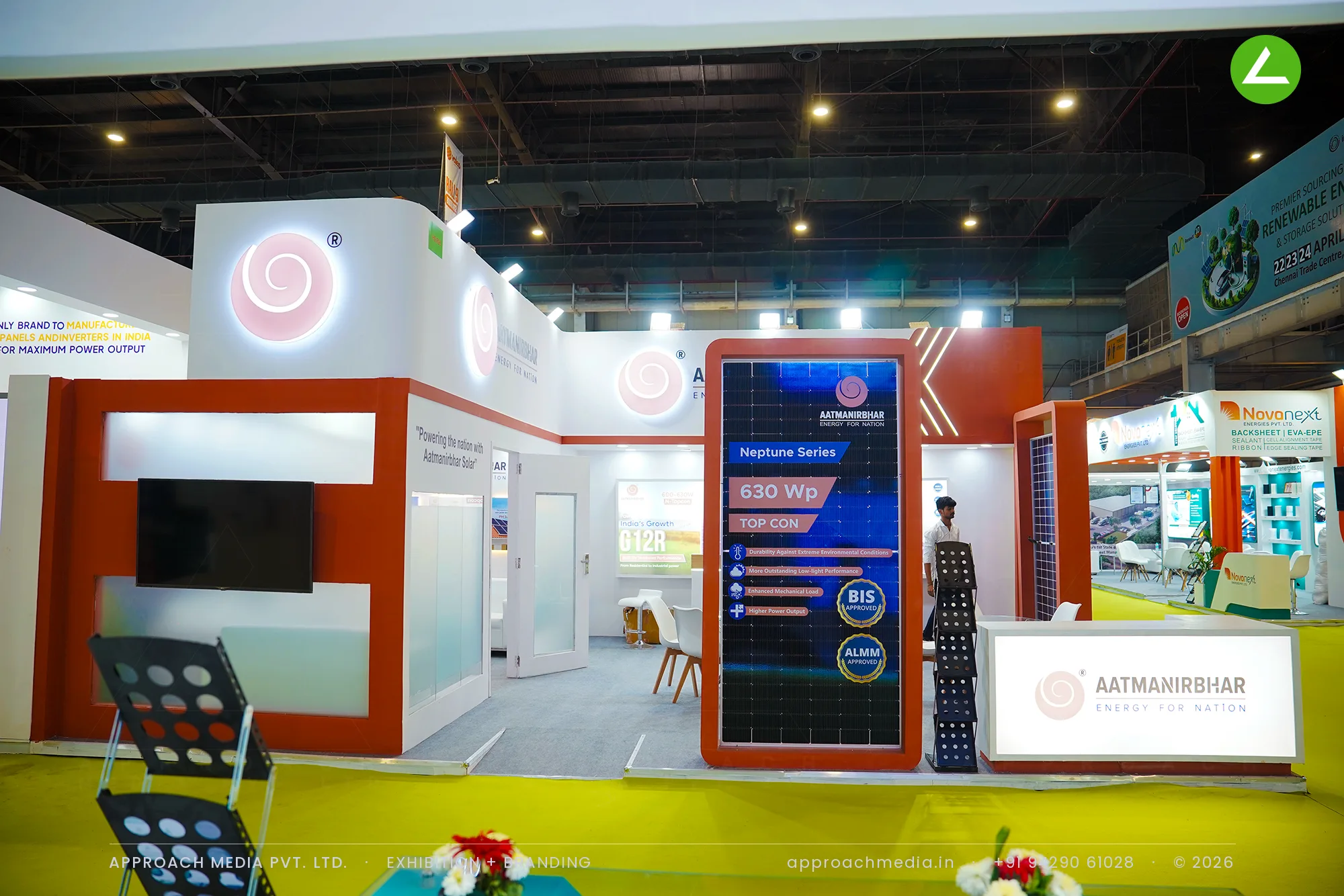 Aatmanirbhar Solar's 42 sqm exhibition stall design at REI Expo Greater Noida 2025 — photo 3