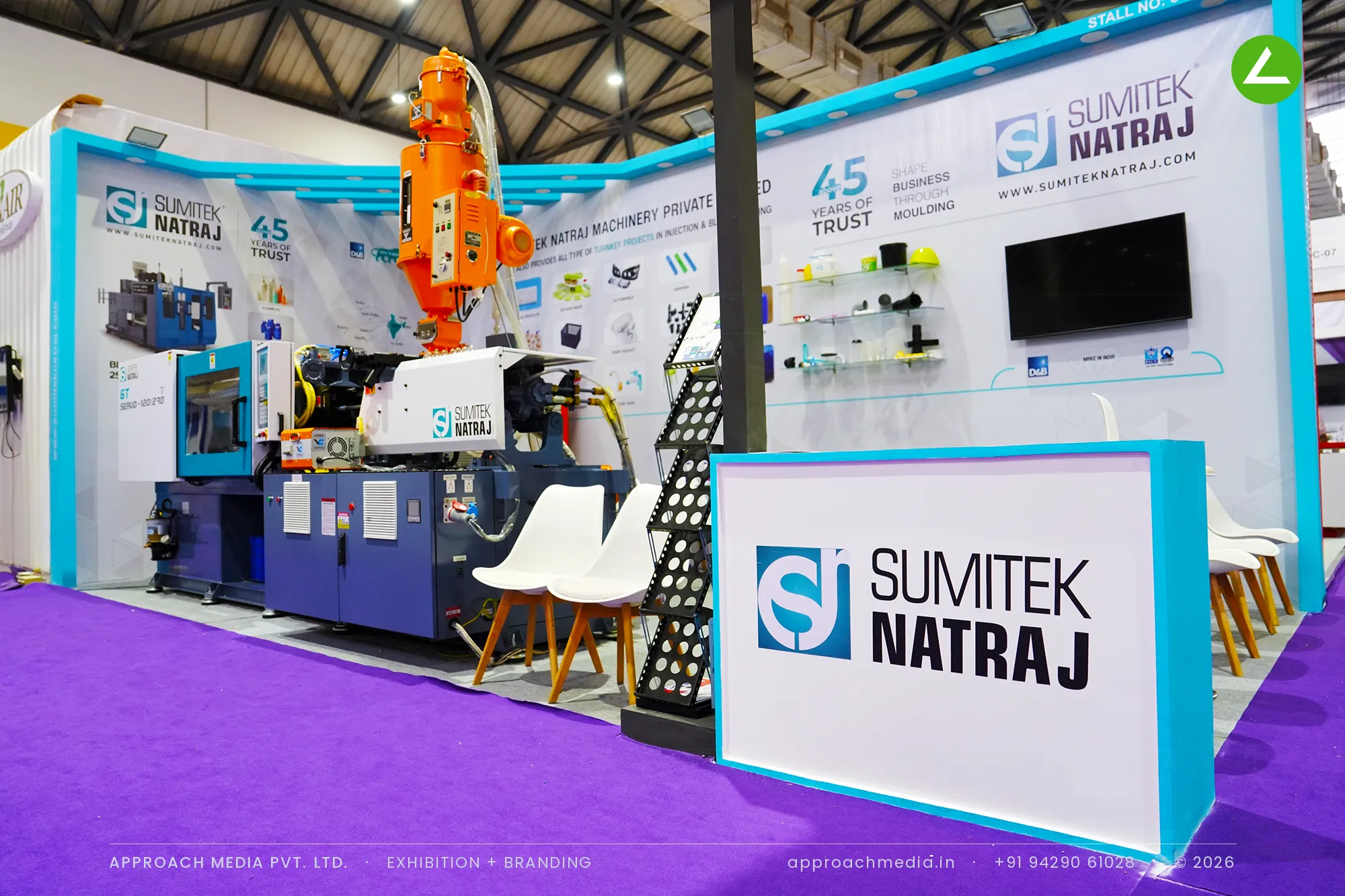 Sumitek Natraj: 32 sqm Exhibition Stall Design at Hiplex Hyderabad 2026 — photo 4